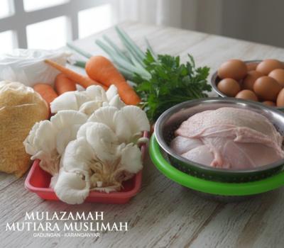 Bekal Usaha Rumahan Santriwati Mutiara Muslimah Bedah Resep Industri Nugget Sehat